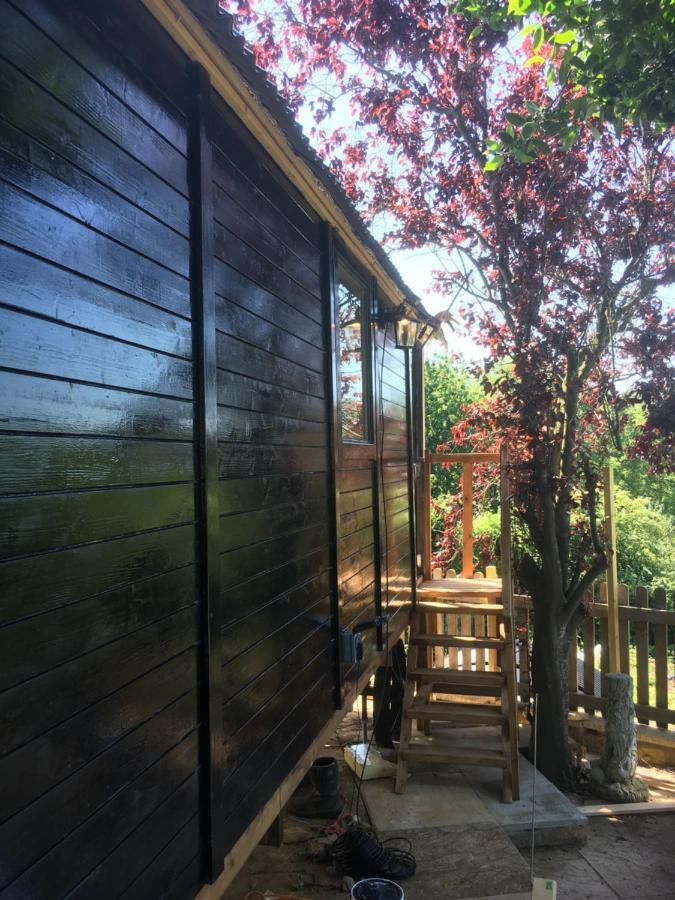 The Cherry Tree Gypsy Wagon Banbury Bagian luar foto